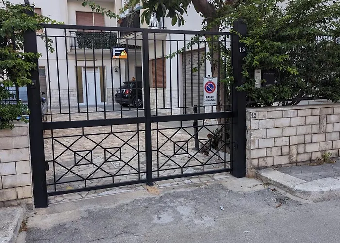 Garden & Private Parking