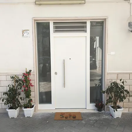 Garden & Private Parking